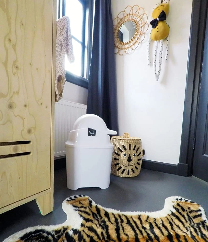 Geruchsdichter Windeleimer "Diaper Champ ONE" In Schwarz/weiß 5 Geruchsdichter Windeleimer "Diaper Champ ONE" In Schwarz/weiß – Bild 3