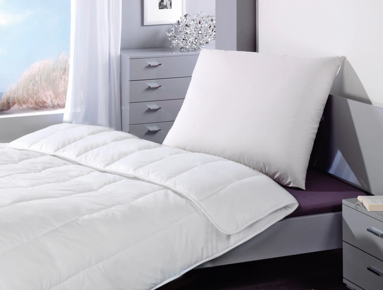 Microfaser Kopfkissen SLEEP AND DREAM In Weiß 4 Microfaser Kopfkissen SLEEP AND DREAM In Weiß – Bild 2