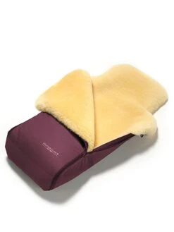 Lammfell-Fußsack "Luxus" In Lila - (B)95 X (H)34 Cm -Babyprodukte hofbrucker lammfell fusssack luxus in lila b 95 x h 34 cm 1