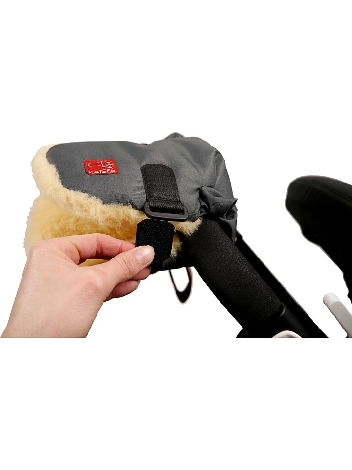 Lammfell-Handwärmer "Siggy" In Grau 4 Lammfell-Handwärmer "Siggy" In Grau – Bild 2