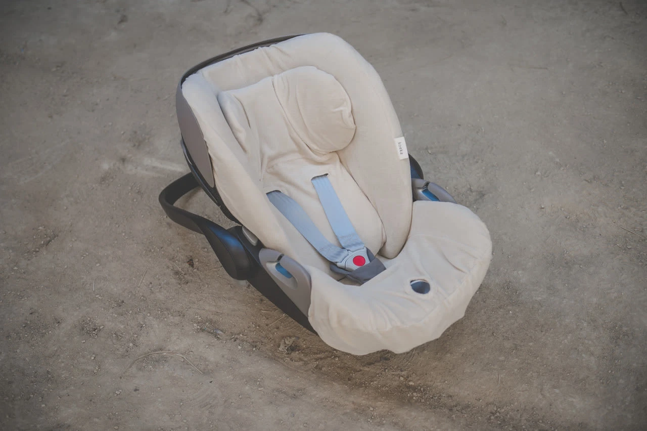 Babyschalenbezug Cybex Oddi In Weiß 9 Babyschalenbezug Cybex Oddi In Weiß – Bild 7