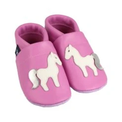 Krabbelschuhe / Lederpuschen Mit Pferd In Lila / Weiß -Babyprodukte pantau its a small world krabbelschuhe lederpuschen mit pferd in lila weiss 1