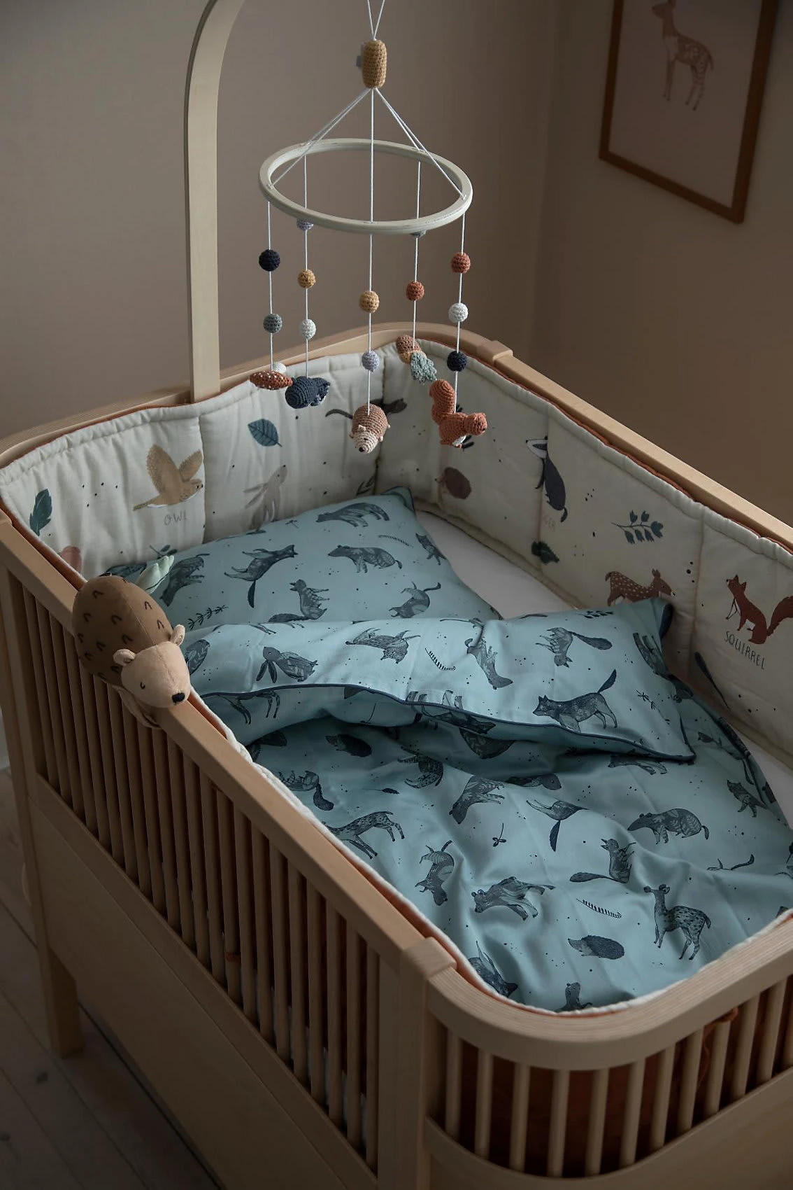 Sebra Bettnestchen, Nightfall, Sweet Tea Brown, 26 X 360 Cm 4 Sebra Bettnestchen, Nightfall, Sweet Tea Brown, 26 X 360 Cm – Bild 2