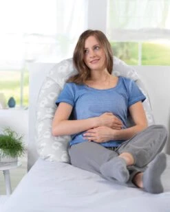 THERALINE Stillkissen In Grau -Babyprodukte theraline stillkissen in grau 2