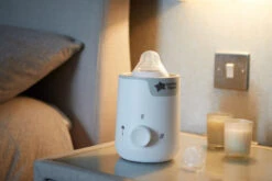 Tommee Tippee Easi-warm Fläschchen Und Erwärmer Für Babynahrung, Weiß -Babyprodukte tommee tippee easi warm flaschchen und erwarmer fur babynahrung weiss 1